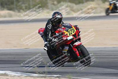 media/Jan-15-2026-Racers Edge (Thu) [[dfebeb70ab]]/2-A Group/Session 5 Turn 2/